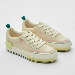 Zara kids sneakers sz 31